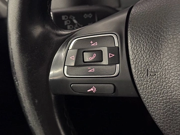 Volkswagen Tiguan, 2015г, передний привод, механика