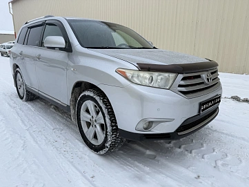 Toyota Highlander, 2012г, полный привод, автомат