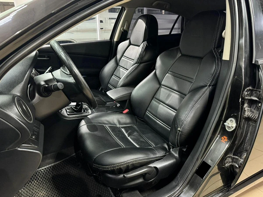Mazda 6, 2008г., передний привод, механика