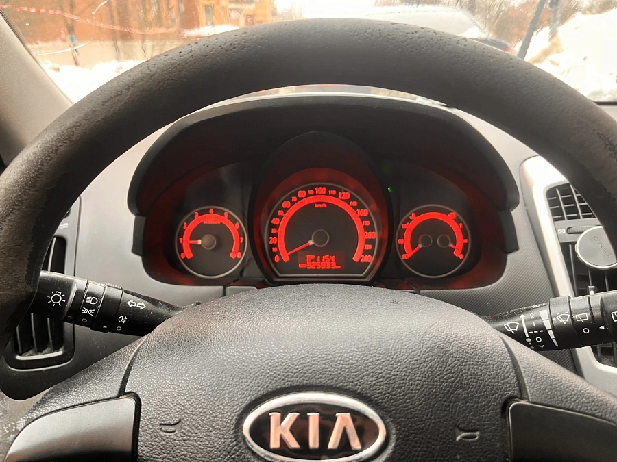 Kia Ceed, 2012г., передний привод, механика