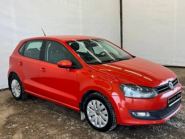 Volkswagen Polo, 2010г, передний привод, робот