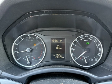 Skoda Octavia, 2011г, передний привод, робот