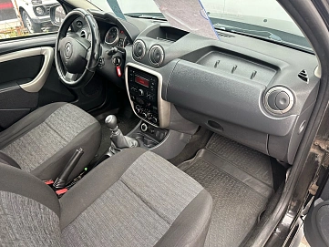 Renault Duster, 2014г, полный привод, механика