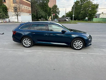 Skoda Superb, 2017г, передний привод, робот