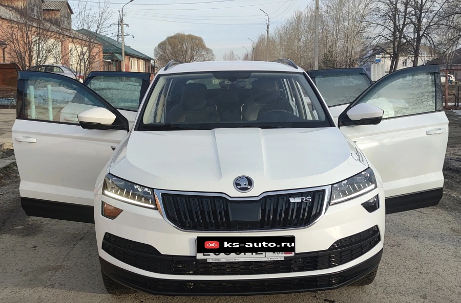 Skoda Karoq, 2020г., передний привод, автомат