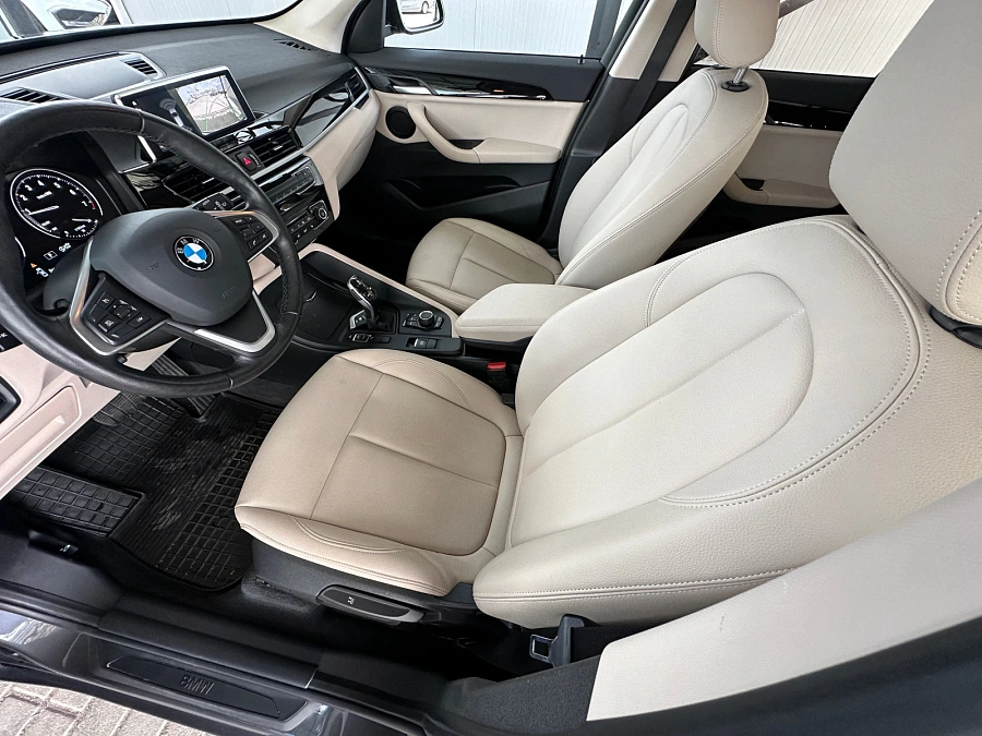 BMW X1, 2021г., передний привод, робот