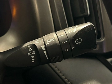 Toyota RAV4, 2015г, передний привод, автомат