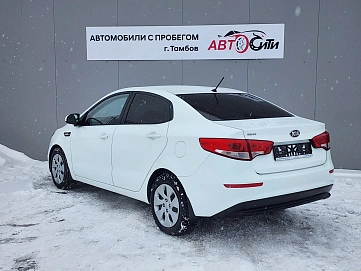 Kia Rio, 2015г, передний привод, механика
