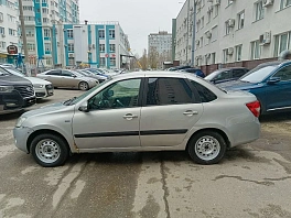 Lada (ВАЗ) Granta, 2015г, передний привод, механика