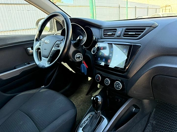 Kia Rio, 2017г, передний привод, автомат