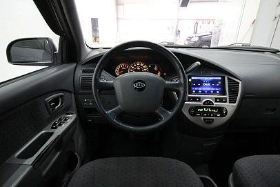 Kia Carens, 2006г, передний привод, автомат
