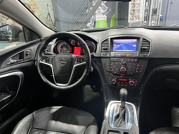 Opel Insignia, 2013г, передний привод, автомат