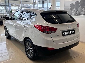 Hyundai ix35, 2014г, передний привод, автомат