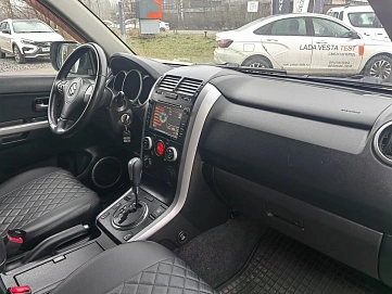 Suzuki Grand Vitara, 2011г, полный привод, автомат