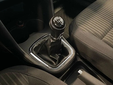 Volkswagen Polo, 2011г, передний привод, механика
