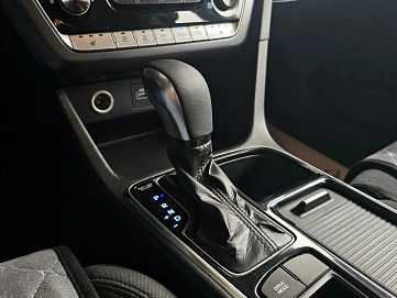 Hyundai Sonata, 2019г, передний привод, автомат