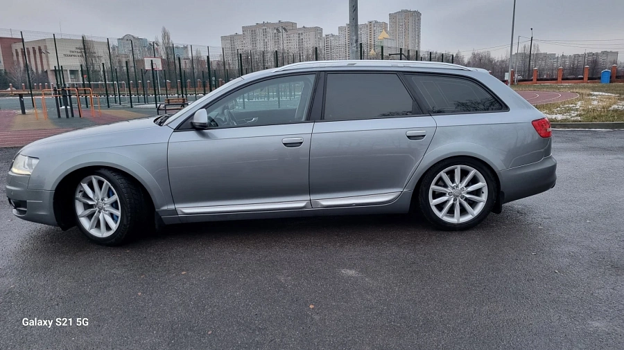 Audi A6 allroad, 2010г., полный привод, автомат