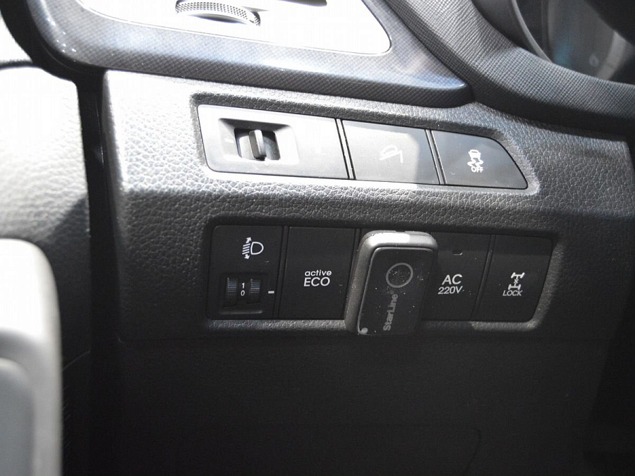 Hyundai Santa Fe, 2015г., полный привод, автомат