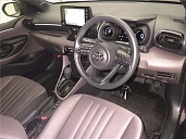 Toyota Yaris, 2021г., передний привод, вариатор