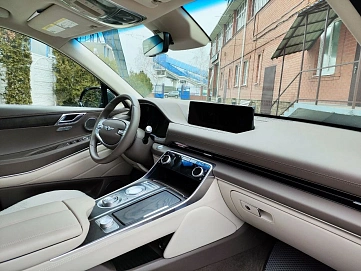 Genesis GV80, 2021г, задний привод, автомат