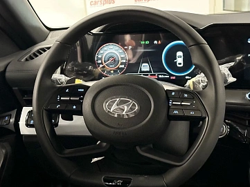 Hyundai Lafesta, 2025г, передний привод, робот