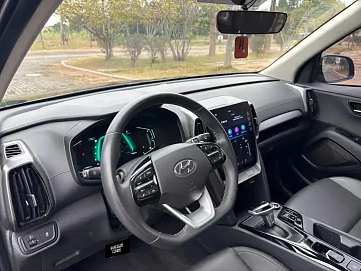 Hyundai ix35, 2022г, передний привод, робот