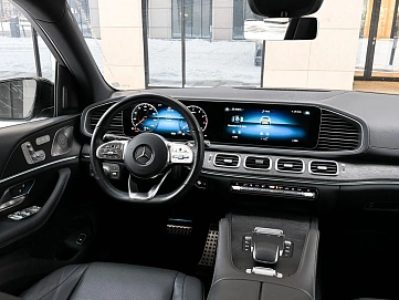 Mercedes-Benz GLS, 2022г, полный привод, автомат