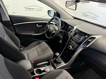 Hyundai i30, 2013г., передний привод, механика