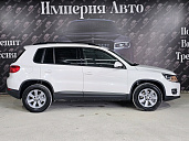 Volkswagen Tiguan, 2013г., передний привод, робот