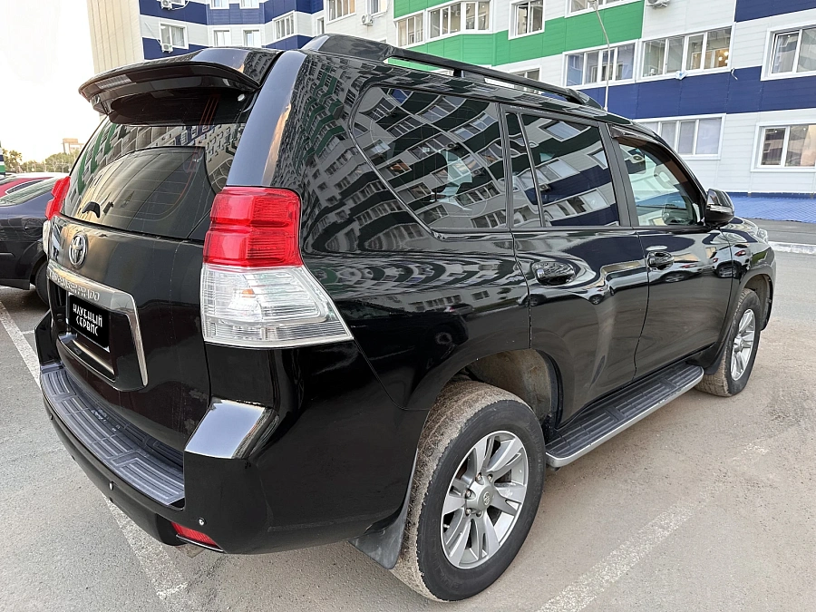 Toyota Land Cruiser Prado, 2010г., полный привод, автомат