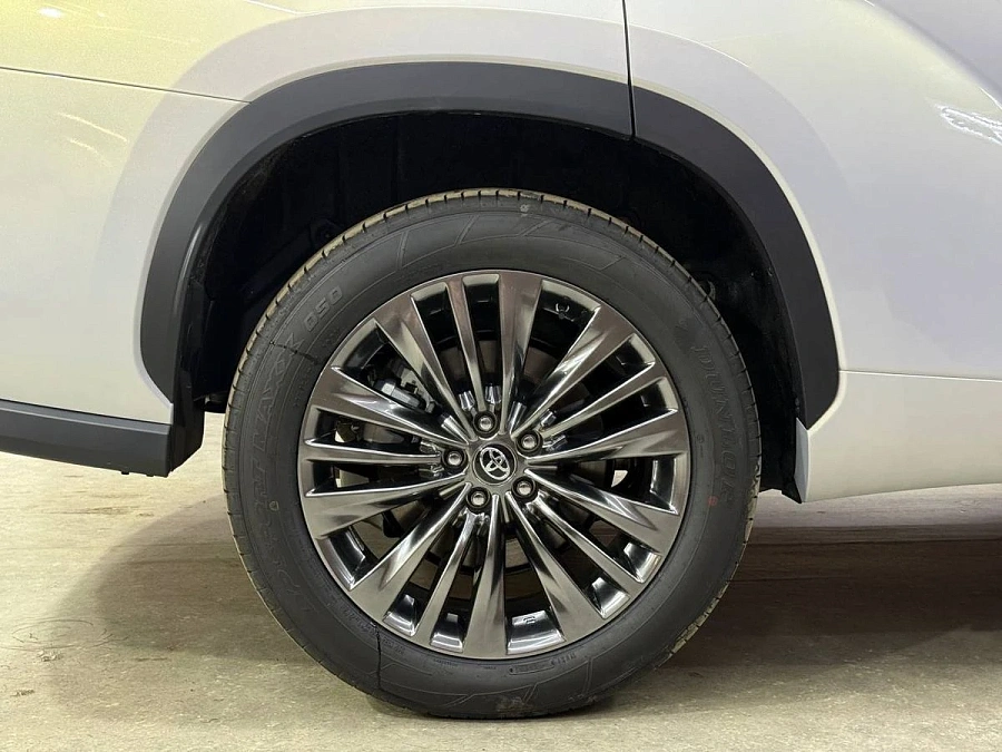 Toyota Highlander, 2025г., полный привод, автомат