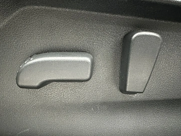 Subaru Forester, 2022г, полный привод, вариатор