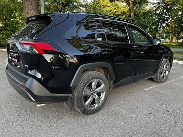 Toyota RAV4, 2021г, полный привод, автомат