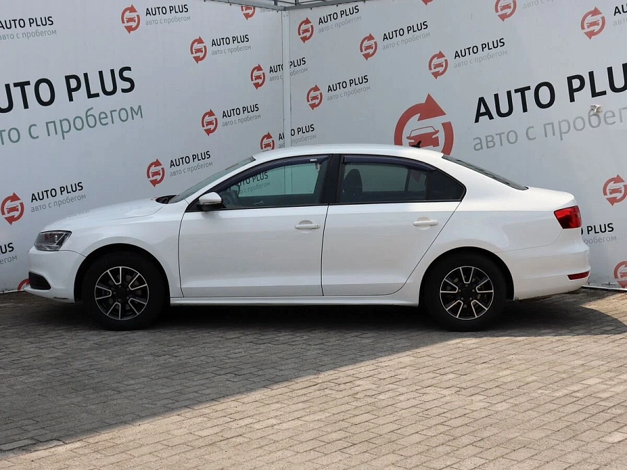 Volkswagen Jetta, 2014г., передний привод, автомат
