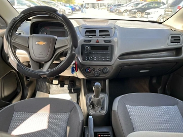 Chevrolet Cobalt, 2021г, передний привод, механика