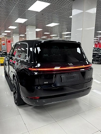 LiXiang L9, 2024г, полный привод, автомат