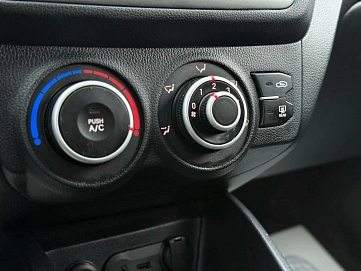 Kia Rio, 2013г, передний привод, механика