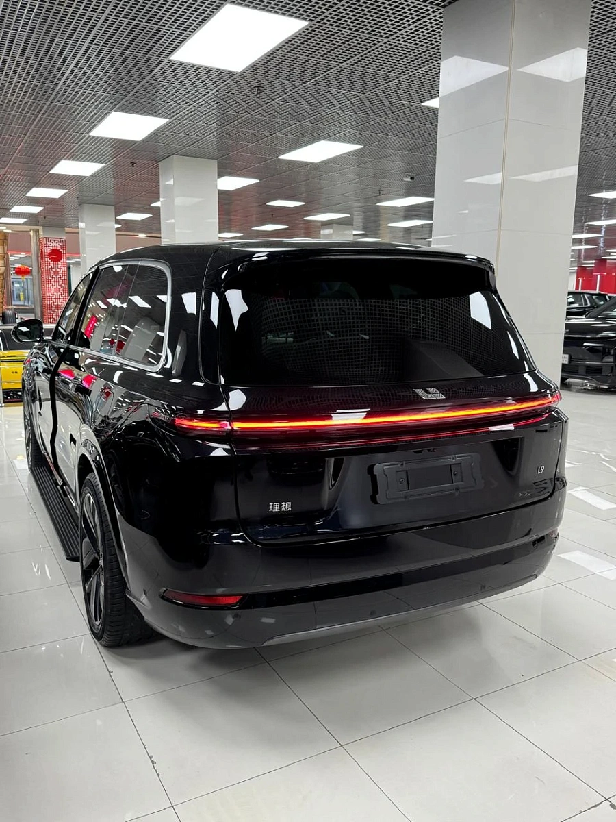 LiXiang L9, 2024г., полный привод, автомат