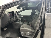Volkswagen Golf, 2022г., передний привод, робот