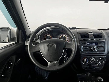 Lada (ВАЗ) Granta, 2018г, передний привод, робот