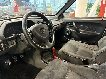 Lada (ВАЗ) , 2004г., передний привод, механика