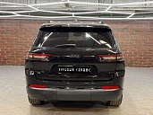 Jeep Grand Cherokee, 2021г., задний привод, автомат