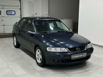 Opel Vectra, 2000г, передний привод, механика