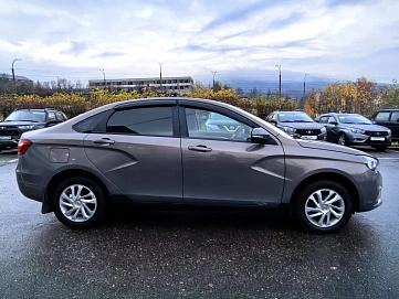 Lada (ВАЗ) Vesta, 2018г, передний привод, механика