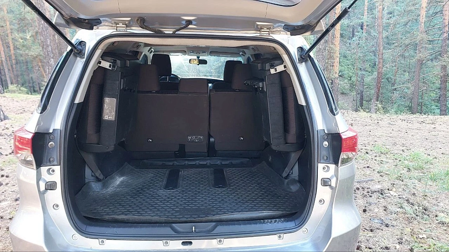 Toyota Fortuner, 2019г., полный привод, автомат