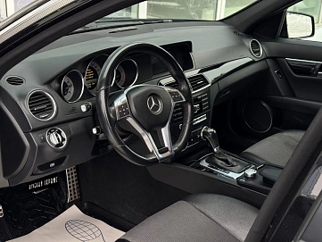Mercedes-Benz C-Класс, 2013г, задний привод, автомат