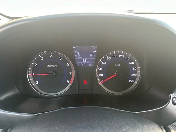 Hyundai Solaris, 2013г, передний привод, механика