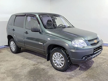 Chevrolet Niva, 2011г, полный привод, механика