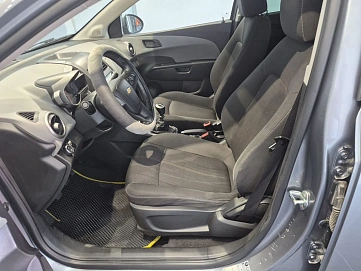 Chevrolet Aveo, 2013г., передний привод, механика