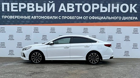 Hyundai Sonata, 2017г, передний привод, автомат